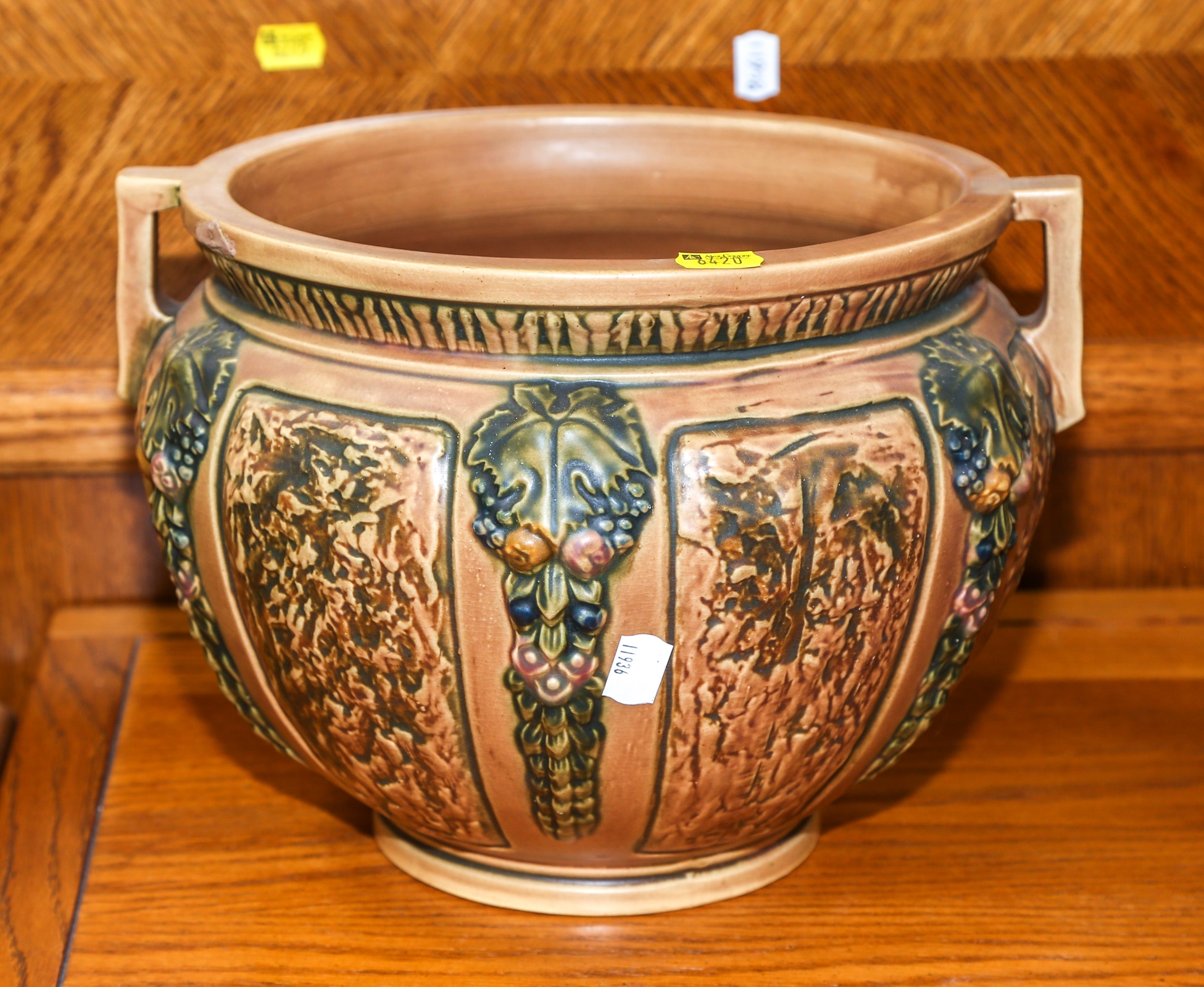 LARGE ROSEVILLE JARDINIERE 1st
