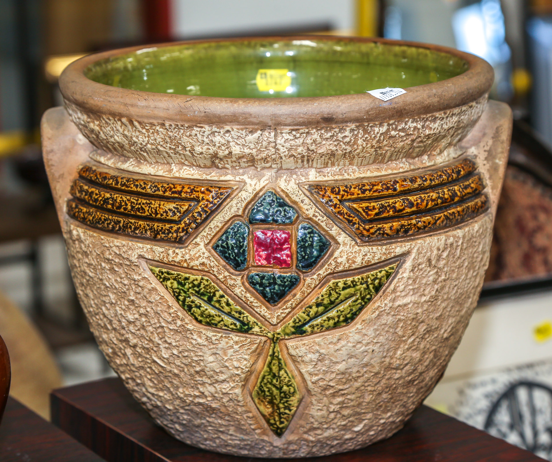 LARGE ROSEVILLE "MOSTIQUE" ART