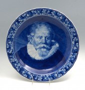 LARGE ROYAL DELFT CHARGER: Lar