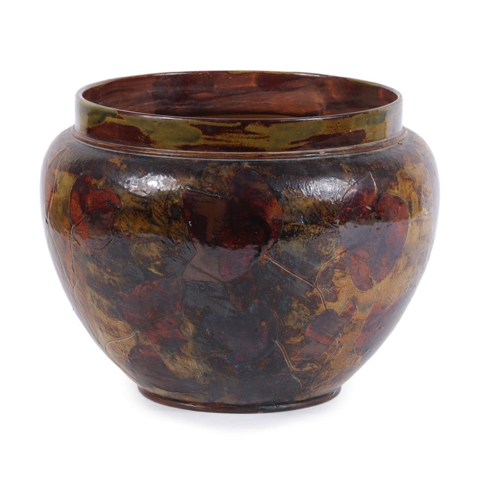 LARGE ROYAL DOULTON AUTUMN LEAF