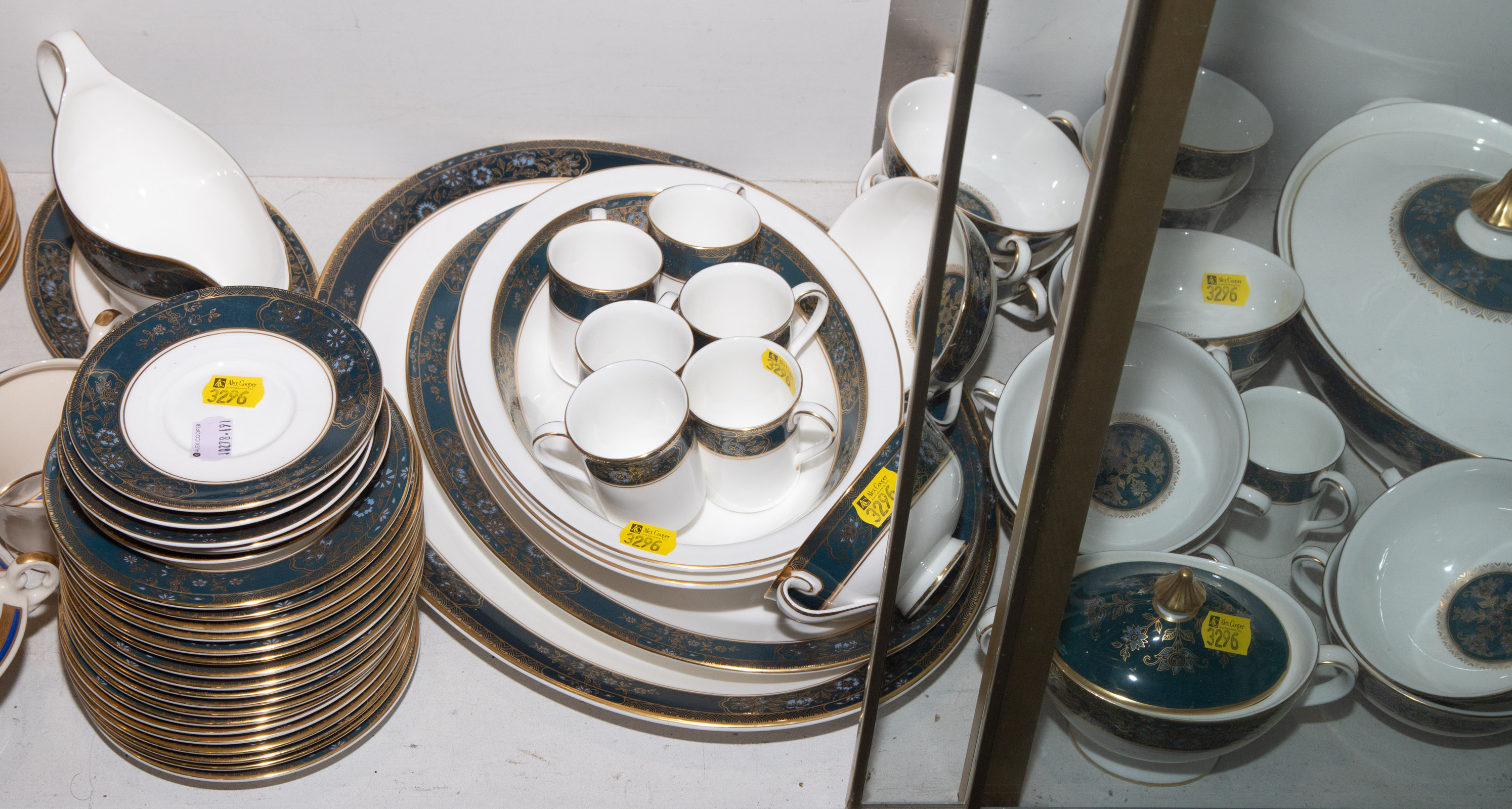 LARGE ROYAL DOULTON KARYLE