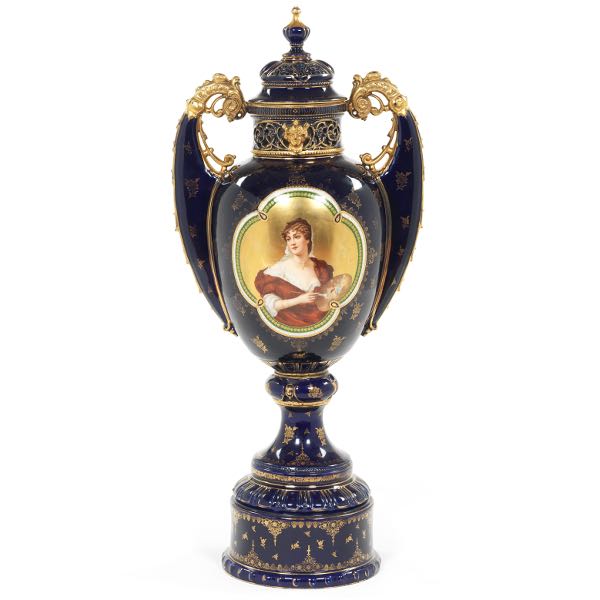 LARGE ROYAL VIENNA PORCELAIN