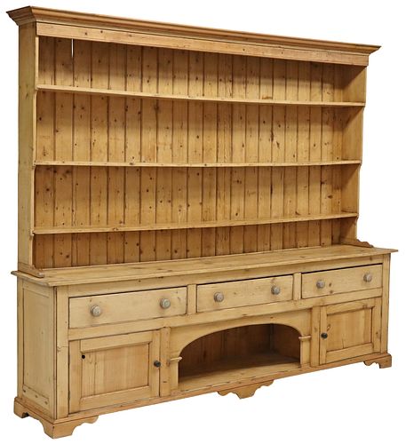 LARGE RUSTIC PINE 2-PART WELSH