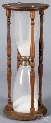 LARGE SAND TIMER, MID 20TH C.L