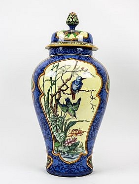 LARGE SARREGUEMINES CERAMIC COVERED