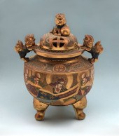 LARGE SATSUMA MORIAGE LIDDED C