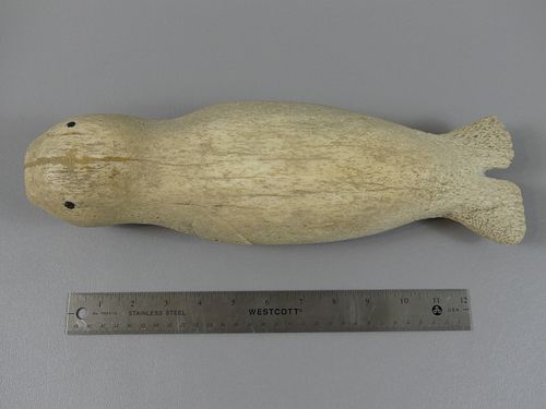 LARGE SCULPTURE OF SEAL IN