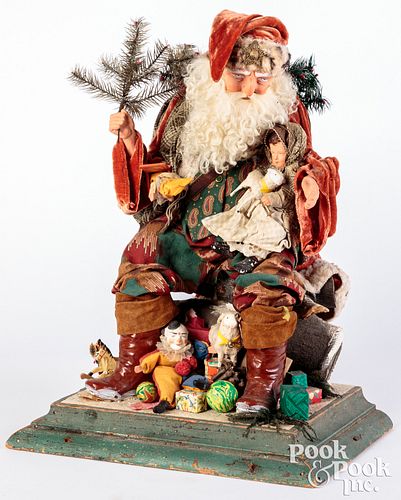 LARGE SEATED SANTALarge seated