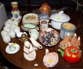 LARGE SELECTION OF DECORATIVE