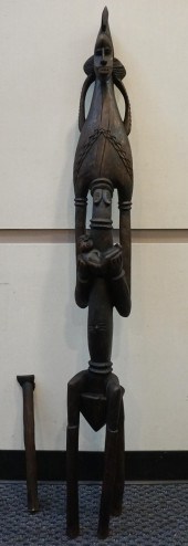 LARGE SENUFO CARVED WOOD MATER