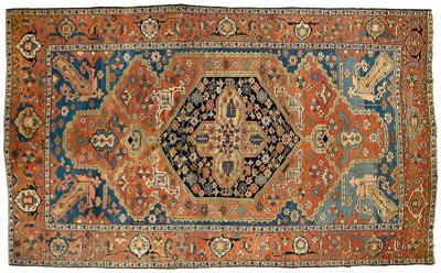 Large Serapi carpet, quatrefoil