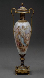 LARGE SèVRES-TYPE ORMOLU MOUNT