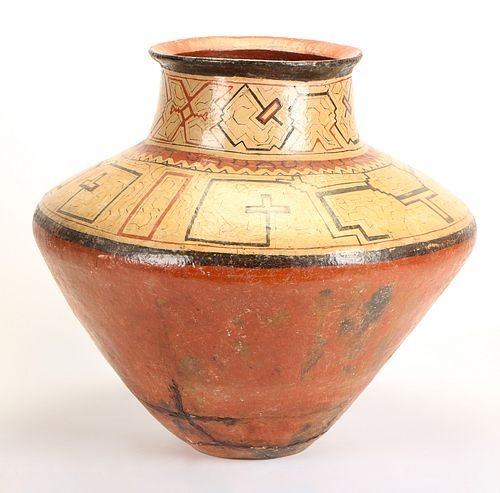 LARGE SHIPIBO STORAGE VESSEL, PERU,