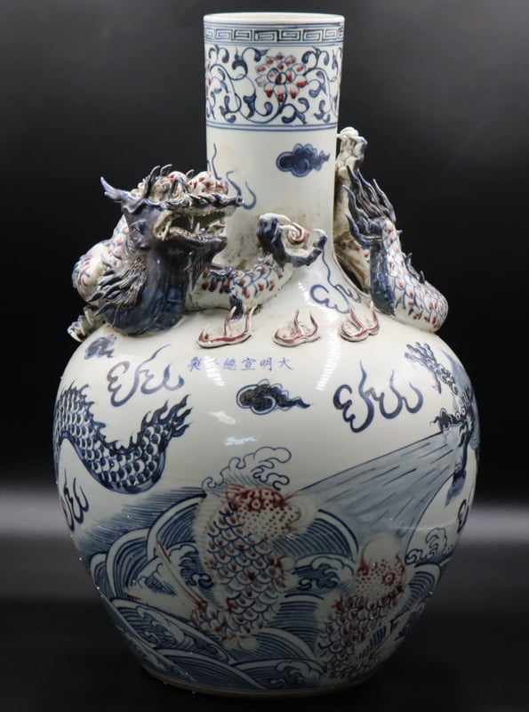 LARGE SIGNED CHINESE BLUE AND WHITE