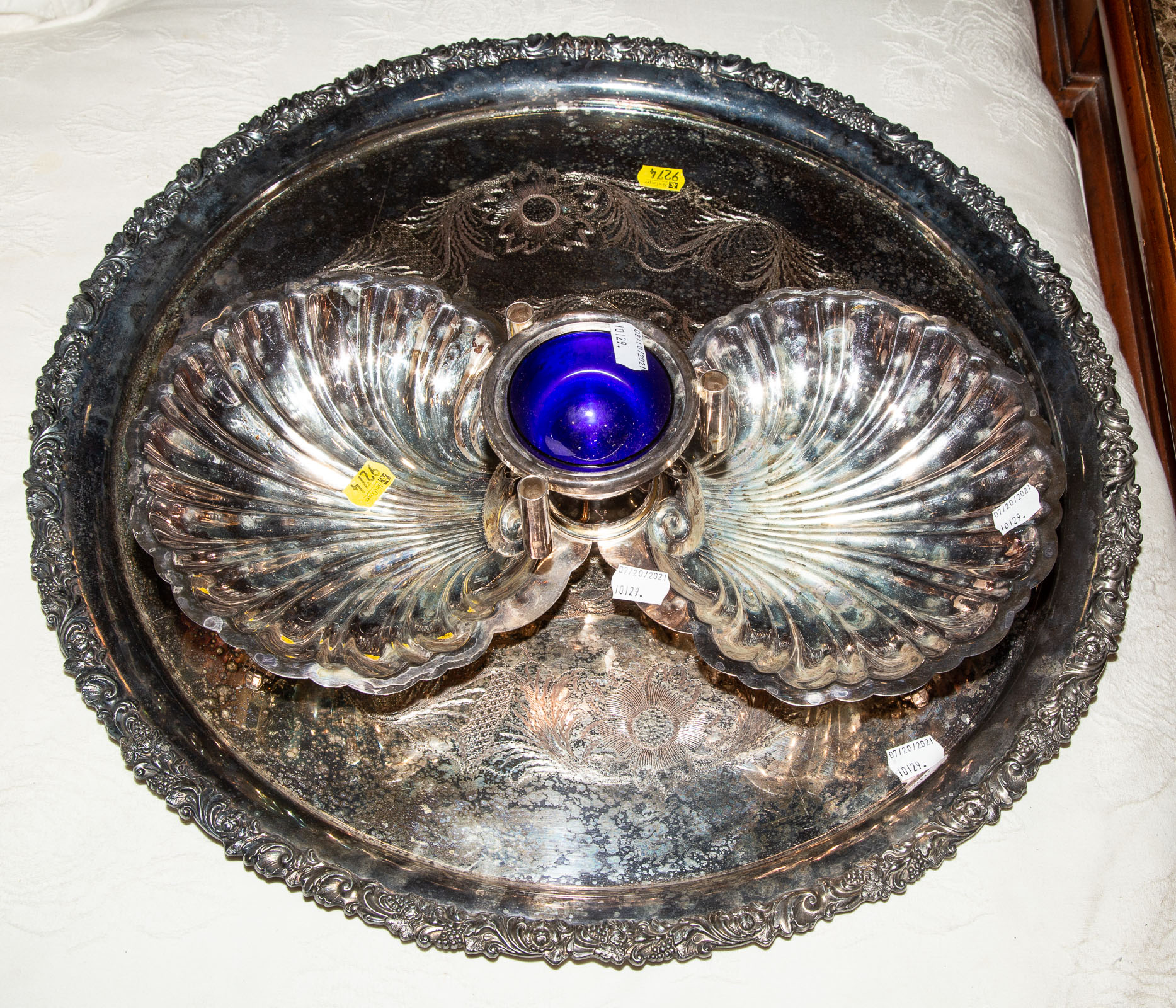 LARGE SILVER PLATE TRAY & SHRIMP