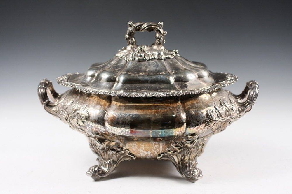 LARGE SILVERPLATE WARMING TUREEN