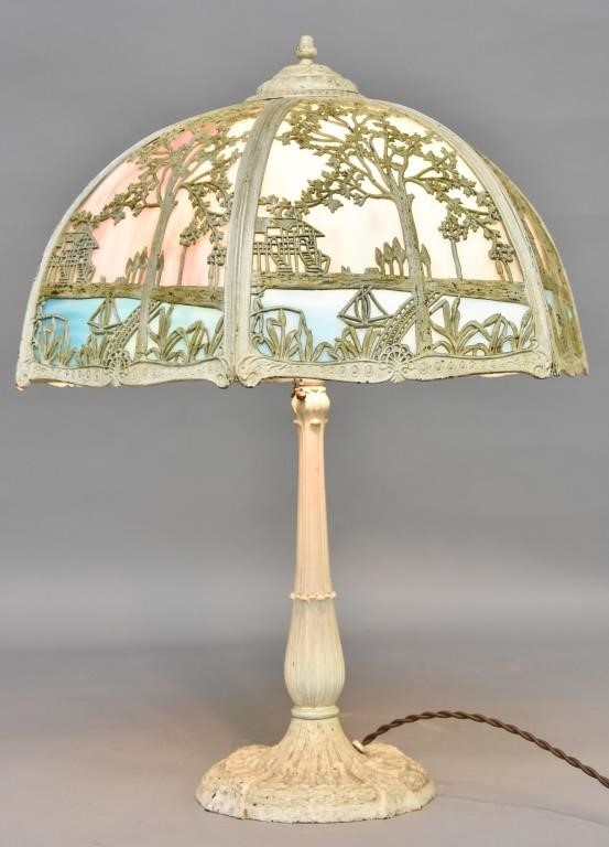 Large slag glass table lamp with