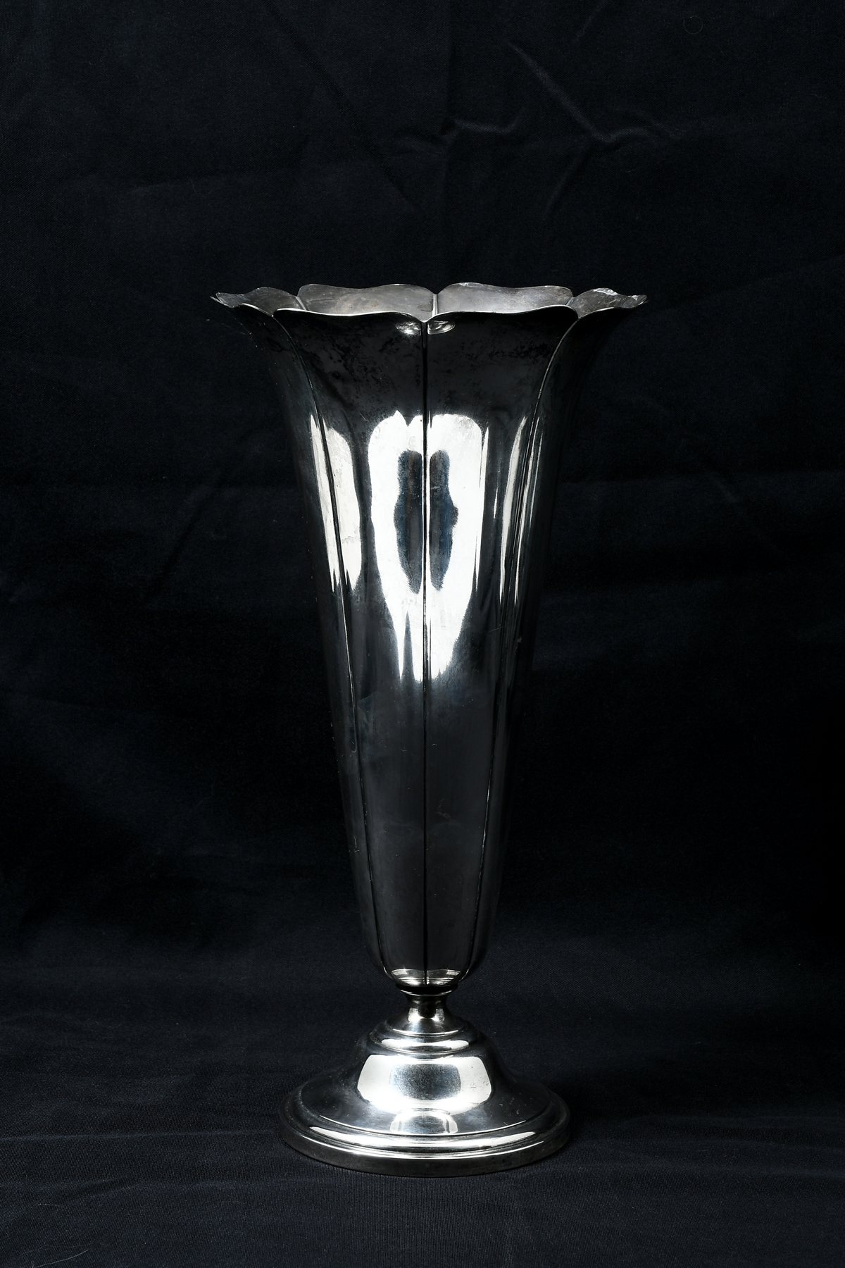 LARGE STERLING SILVER FLORIFORM