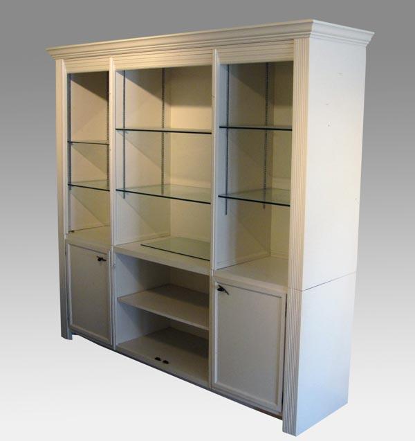 LARGE STORE OR HOME OPEN DISPLAY