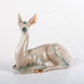 LARGE TENGRA PORCELAIN FIGURIN