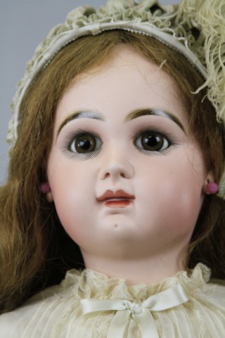 LARGE TETE JUMEAU BEBE Wide eyed