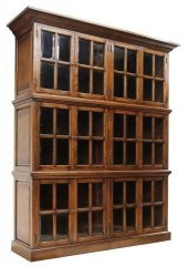 LARGE THREE-SECTION OAK BOOKCA