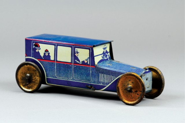 LARGE TOY SEDAN Stand Pat. Eagle
