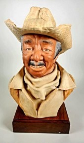LARGE TRAIL HAND PORCELAIN BUS