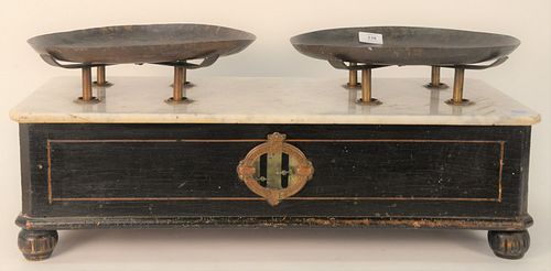 LARGE VICTORIAN SCALE, MARKED US