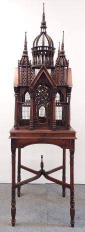 LARGE VICTORIAN STYLE CARVED W
