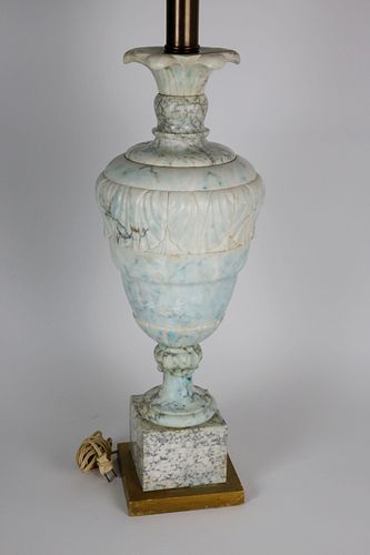 LARGE VINTAGE BLUE AND WHITE