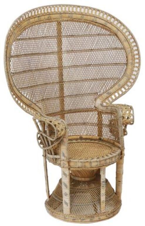 LARGE VINTAGE RATTAN PEACOCK