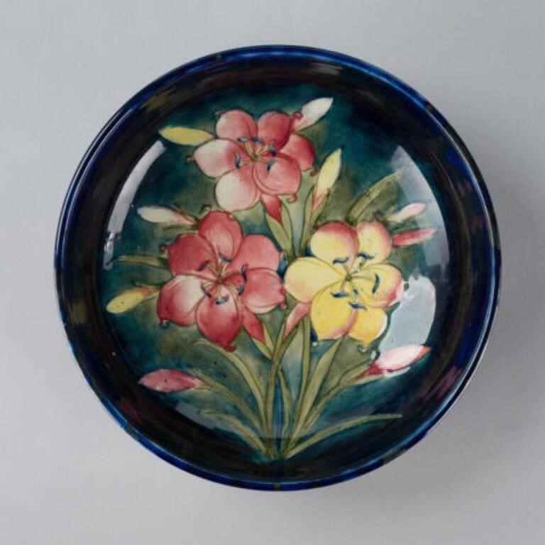 LARGE WALTER MOORCROFT ART