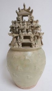 LARGE WESTERN JIN FUNERARY JAR