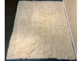 Large white shag sheep's wool