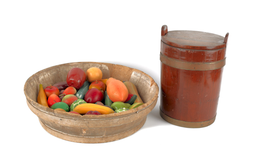 Large wooden fruit bowl with