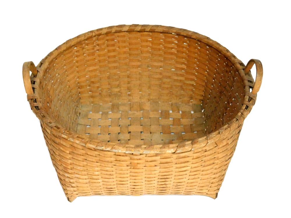 LARGE WOVEN SPLINT BASKET,
