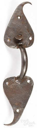 LARGE WROUGHT IRON THUMB LATCH