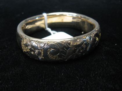 Large yellow gold (possibly gold