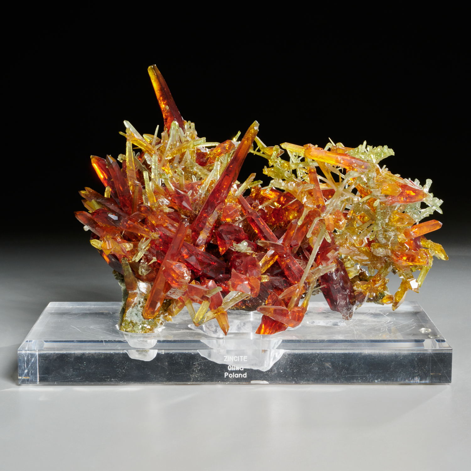 LARGE ZINCITE SPECIMEN 20th c.,