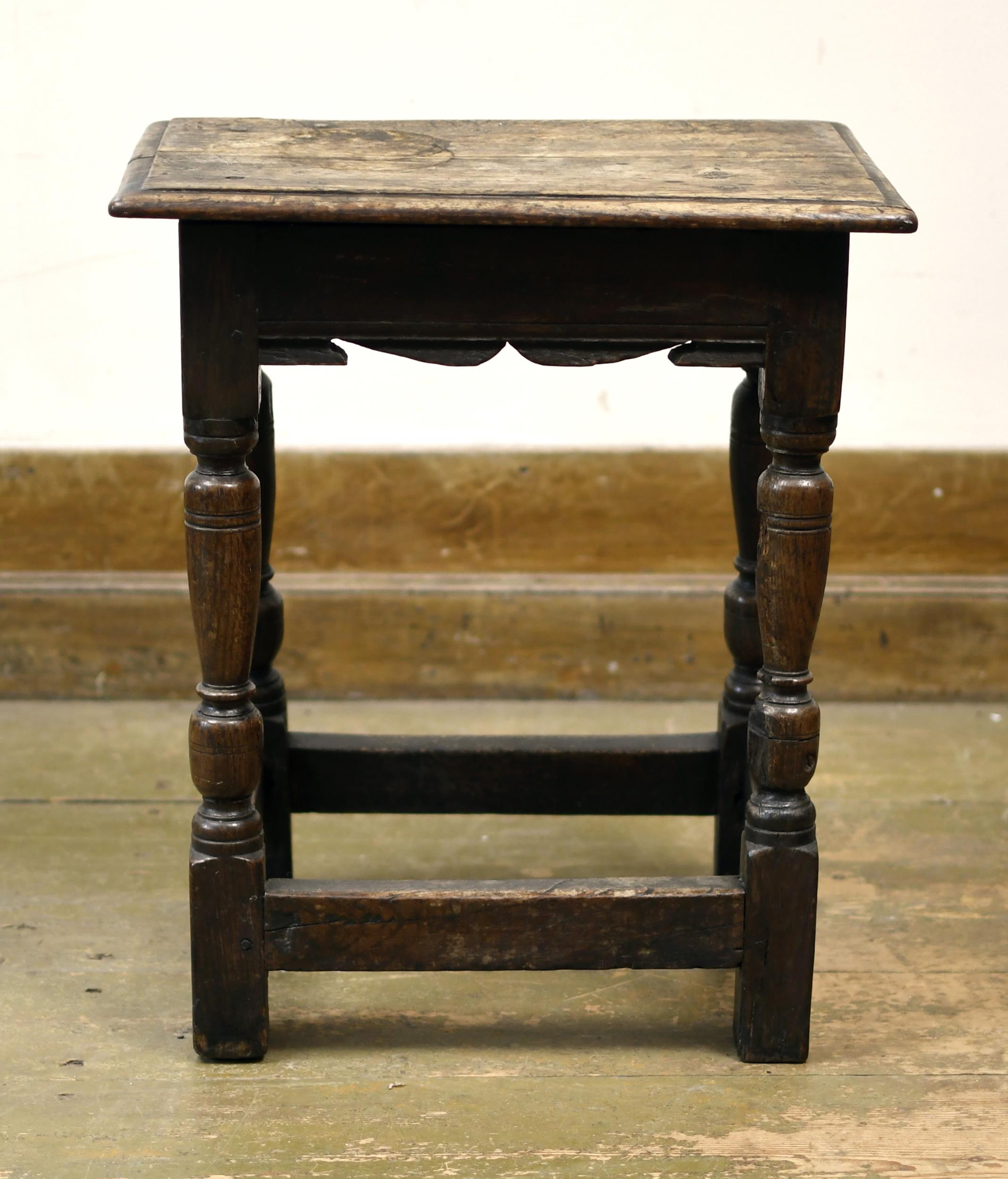LATE 17TH C. OAK JOINT STOOL. Ca.