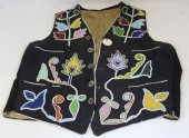 LATE 19TH C WINNEBAGO BEADED V