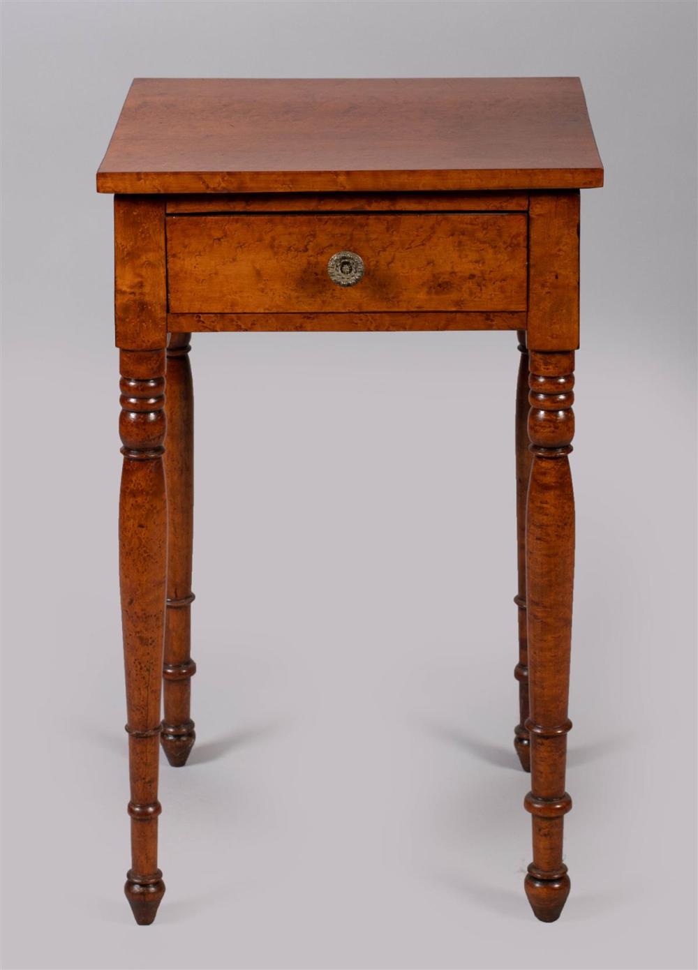 LATE FEDERAL BIRDSEYE MAPLE SIDE