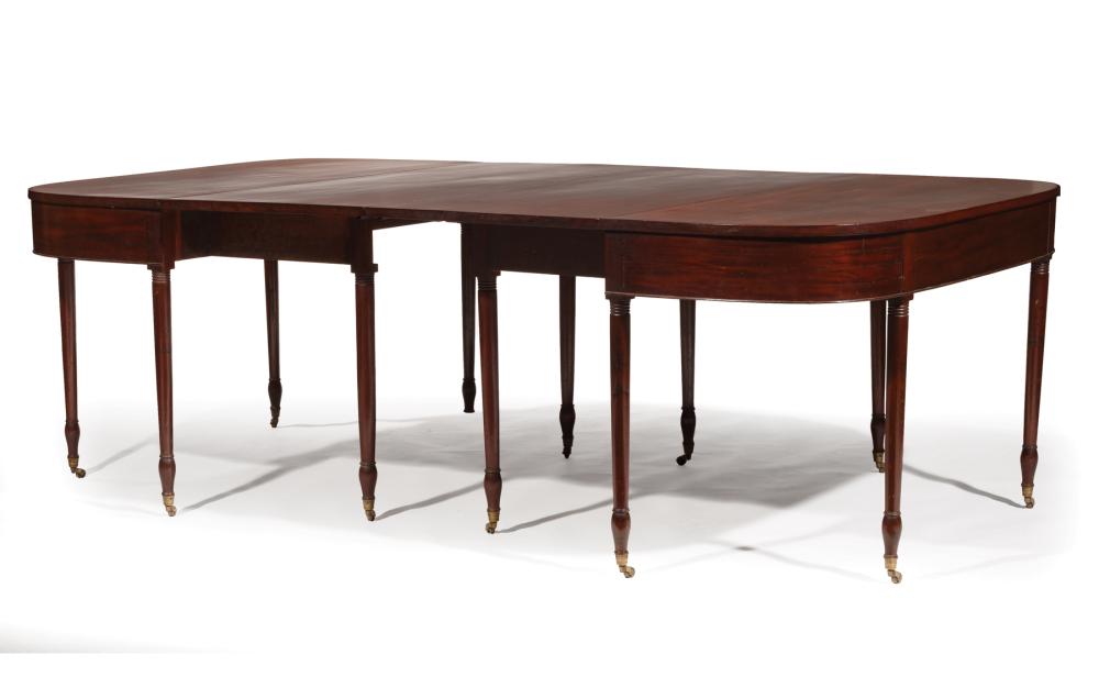 LATE FEDERAL CARVED MAHOGANY DINING