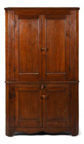 LATE FEDERAL CHERRY CORNER CAB