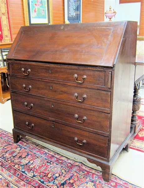 LATE FEDERAL MAHOGANY SLANT-TOP