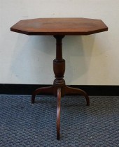 LATE FEDERAL MAHOGANY TRIFID C