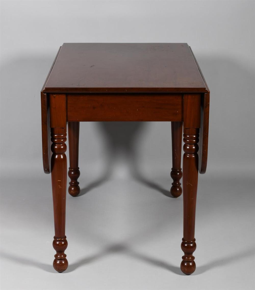 LATE FEDERAL STYLE MAHOGANY