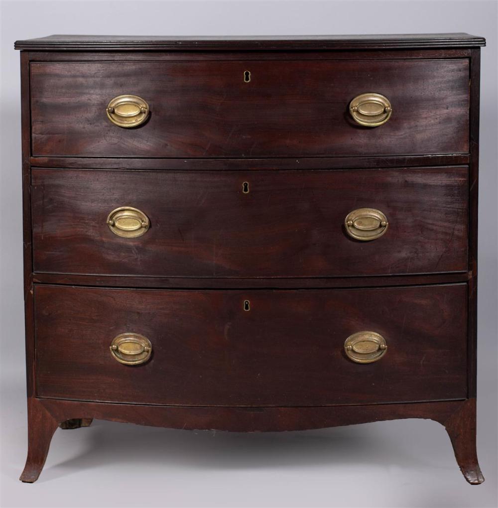 LATE GEORGE III MAHOGANY BOW