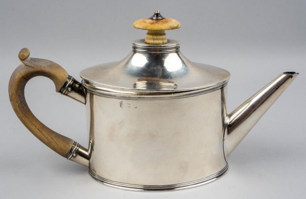 LATE GEORGIAN SILVER ARGYLE,